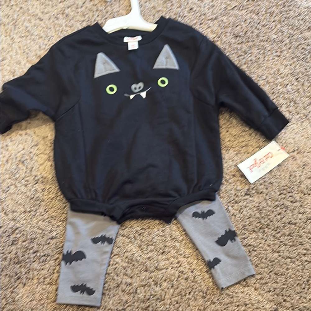 Cat & Jack Black and Gray Bat Matching Set